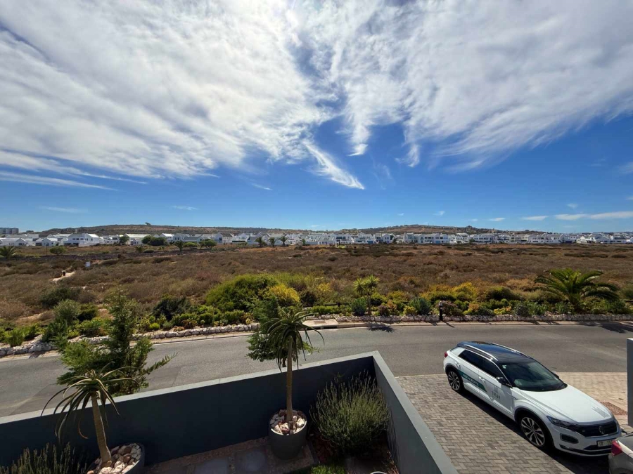 4 Bedroom Property for Sale in Calypso Beach Western Cape